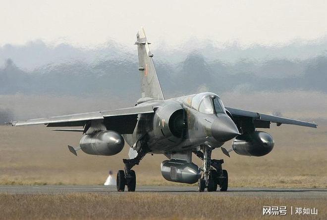 F-22猛禽战斗机折纸教程，从起落架到机翼的详细指南，F-22猛禽战斗机折纸教程，从起落架到机翼的全方位制作指南