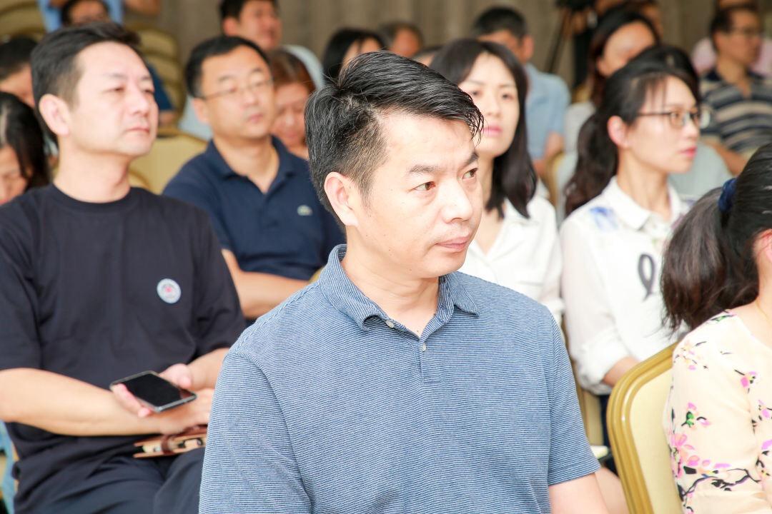 海军舰艇大同舰，历史、功能与荣誉的象征，海军舰艇大同舰，历史、功能与荣誉的杰出代表