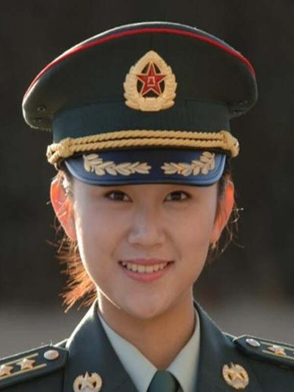 中国女兵照片大全高清,展现铿锵玫瑰的英勇风采,中国女兵高清照片大全,铿锵玫瑰的英勇风采展示