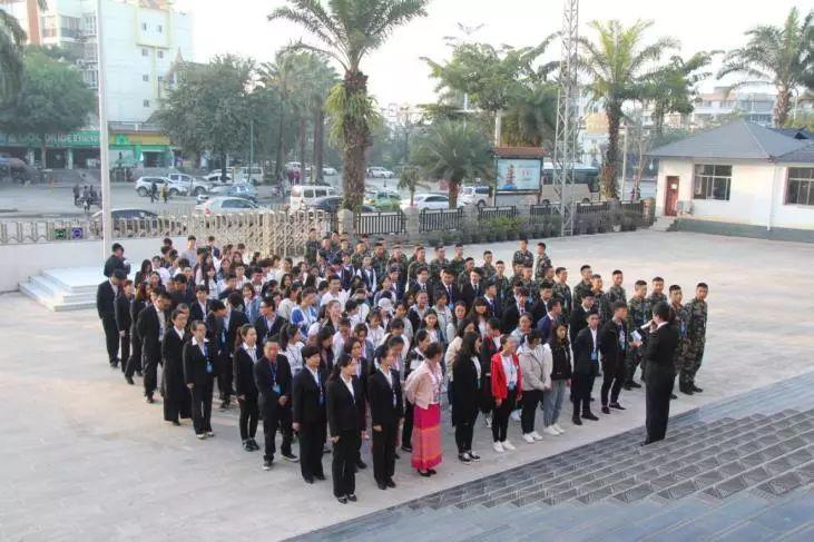 今天只做一件事，深度探索自我，寻找内心的宁静，深度探索自我，寻找内心宁静之旅
