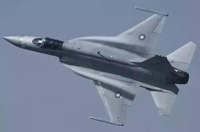 揭秘F-16战斗机价格,一架究竟多少钱?,揭秘,F-16战斗机价格大揭秘,一架究竟价值多少?