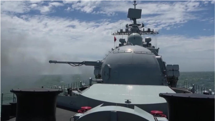 东部战区女兵军演,展现新时代巾帼英雄风采,东部战区女兵军演,新时代巾帼英雄展现风采