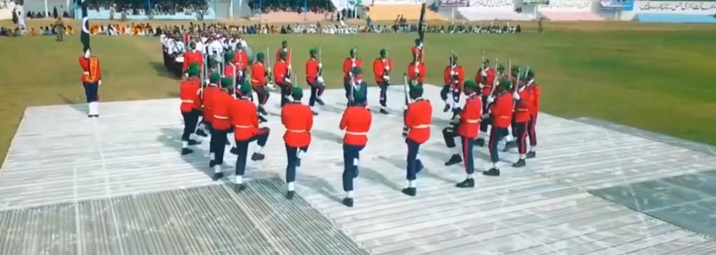 歼-10与F-16,谁更快?,歼-10与F-16速度对比,谁更快?