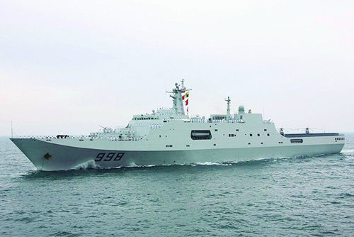 我国海军陆战队两栖作战舰艇昆仑山舰,力量与荣耀的象征,中国海军陆战队昆仑山舰,力量与荣耀的典范两栖作战舰艇