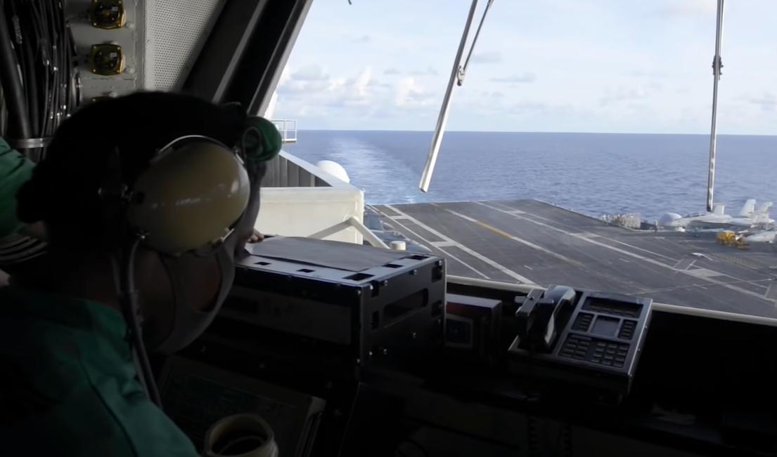 福特号航空母舰的停泊之地,福特号航空母舰停泊之地揭秘