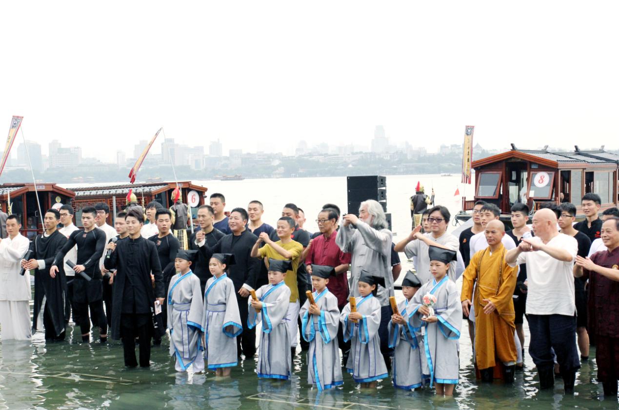 香港王中王论坛一肖一期,深度解析与观察,香港王中王论坛一肖一期深度剖析与观察