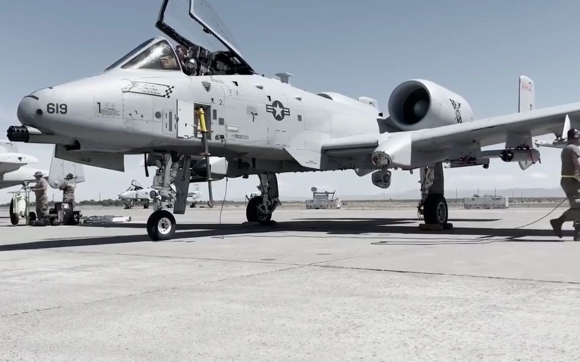 A-10攻击机挂载武器,空中力量的锐利之剑,A-10攻击机挂载武器,空中力量的锐利之剑