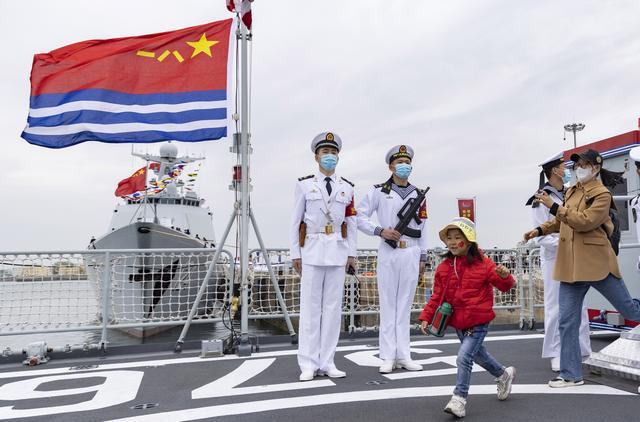 海军74周年庆典,回顾与前瞻,海军74周年庆典,回顾辉煌历程,前瞻未来发展