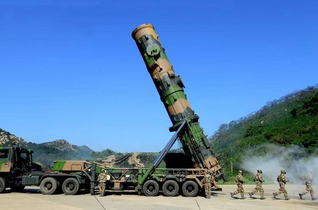 东风41导弹实战视频，揭示强大实力与战略威慑力，东风41导弹实战演练揭示强大战略威慑力与实战能力