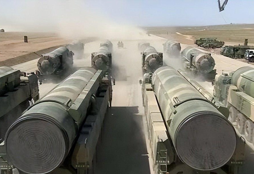 东风41导弹实战视频,揭示强大实力与战略威慑力,东风41导弹实战演练揭示强大战略威慑力与实战能力