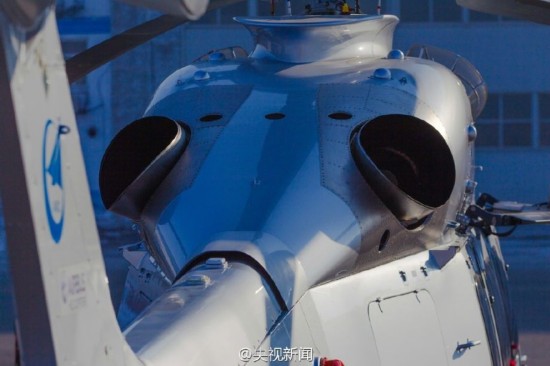 AC352直升机与直-15，探索两者的关系与差异，AC352直升机与直-15，关系与差异解析