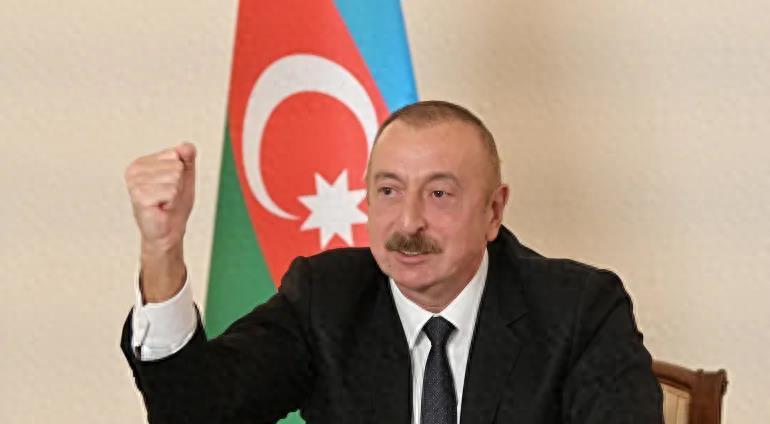 阿塞拜疆与亚美尼亚战争，历史、现状与影响，阿塞拜疆与亚美尼亚冲突，历史、现状与影响探究