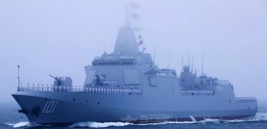 浓雾笼罩下的海军70周年阅舰式,无形的见证与深刻的启示,海军70周年阅舰式,浓雾中的见证与启示