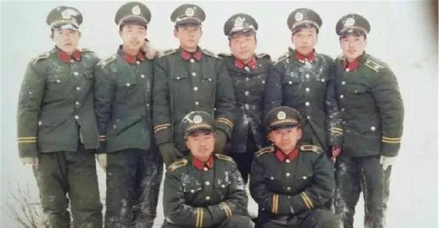 中国武警军装图片大全，历史、种类与特色，中国武警军装图鉴，历史、种类与独特风采