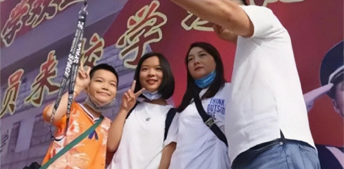 国防科技大学是否招收复读生,政策解读与考量,国防科技大学复读生招生政策解读与考量