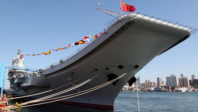 画一艘航空母舰,探索海洋的霸主,探索海洋霸主,航空母舰的壮丽画卷