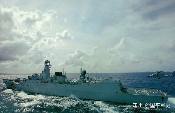 中国海军的崭新力量,052B驱逐舰升级之路,中国海军新星闪耀,052B驱逐舰升级之路揭秘