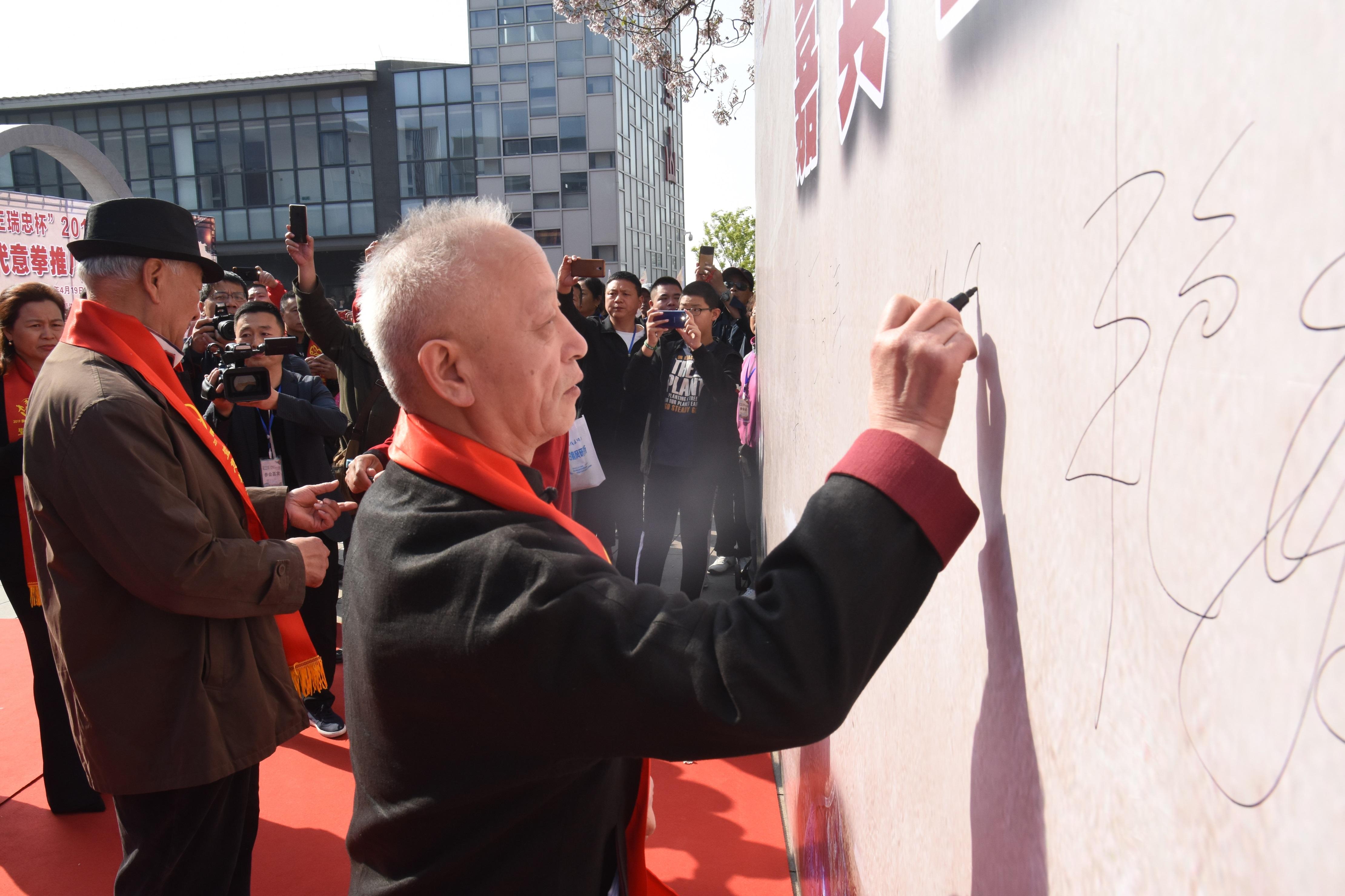 王中王一肖中平特论坛,探索与发现,王中王一肖中平特论坛,探索与发现的旅程