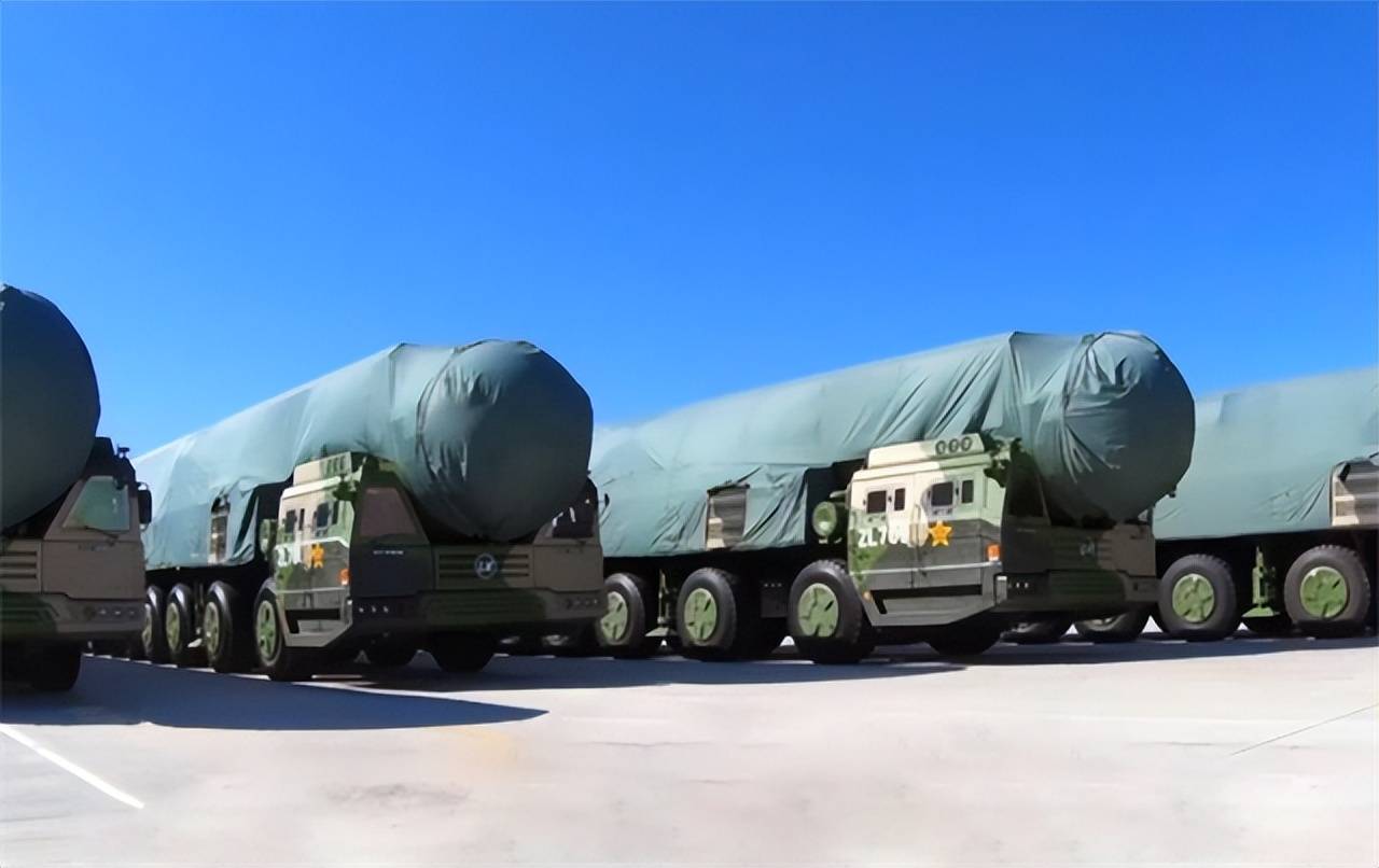 东风系列导弹武器，中国国防力量的坚实支柱，东风系列导弹武器，中国国防力量的核心支柱