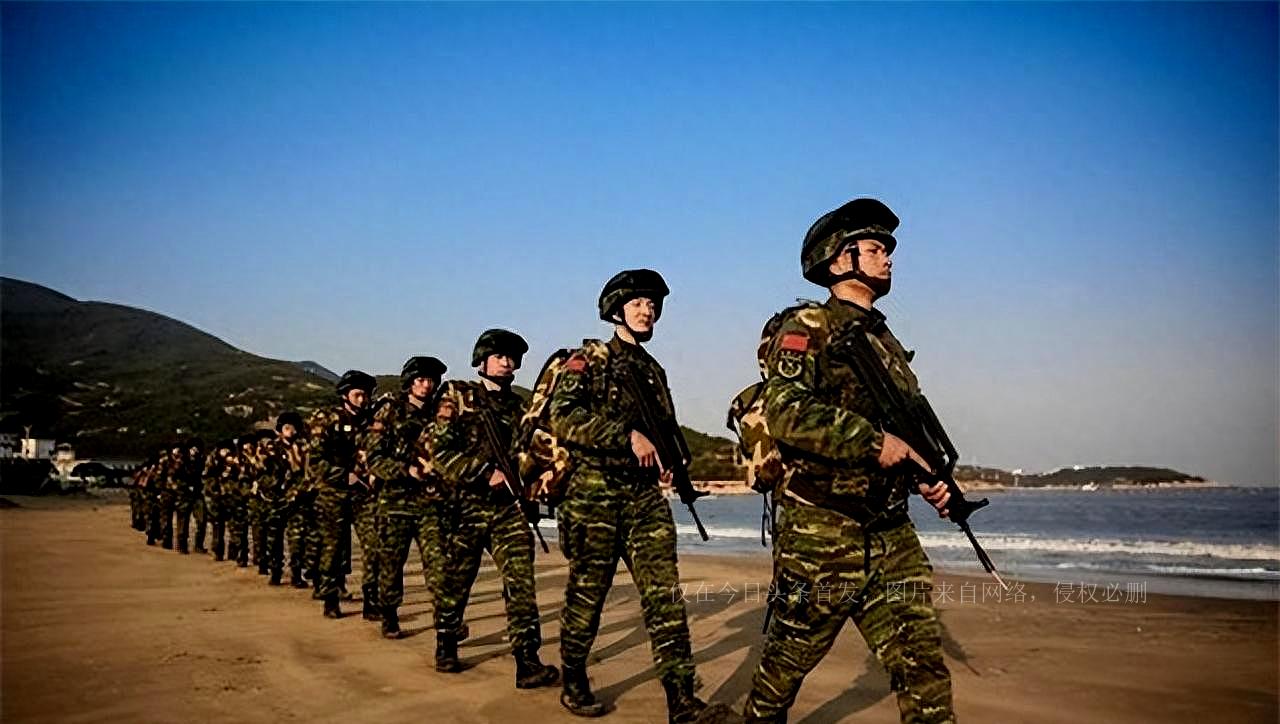 第8艘071型船下水,中国海军力量的新里程碑,中国海军新里程碑,第8艘071型船下水