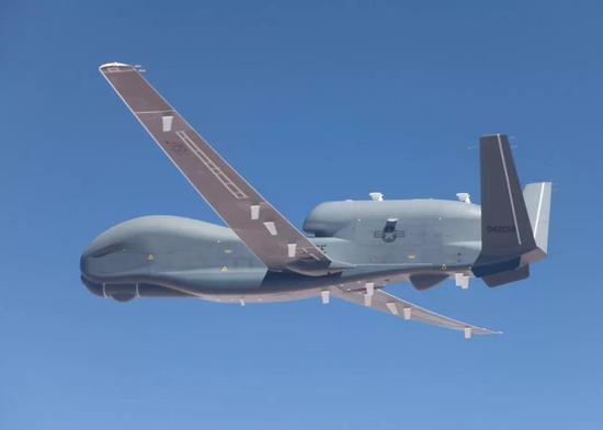 地空导弹能否打击全球鹰无人机，技术、能力与局限性的探讨，地空导弹对全球鹰无人机的打击能力，技术、能力与局限性分析