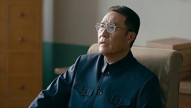 英勇无畏的战士,记第12集团军邝铭少将,英勇无畏的战士,第12集团军少将邝铭的传奇故事