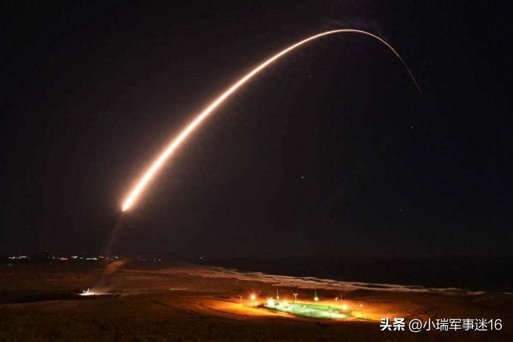 中国中段反导拦截弹,筑起天空之盾,中国中段反导拦截弹,筑造天空防线,守护国家安全之盾