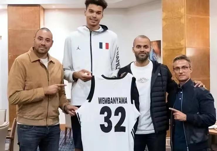 澳门资料之探索,状元红与未来的展望,澳门资料探索,状元红与未来展望