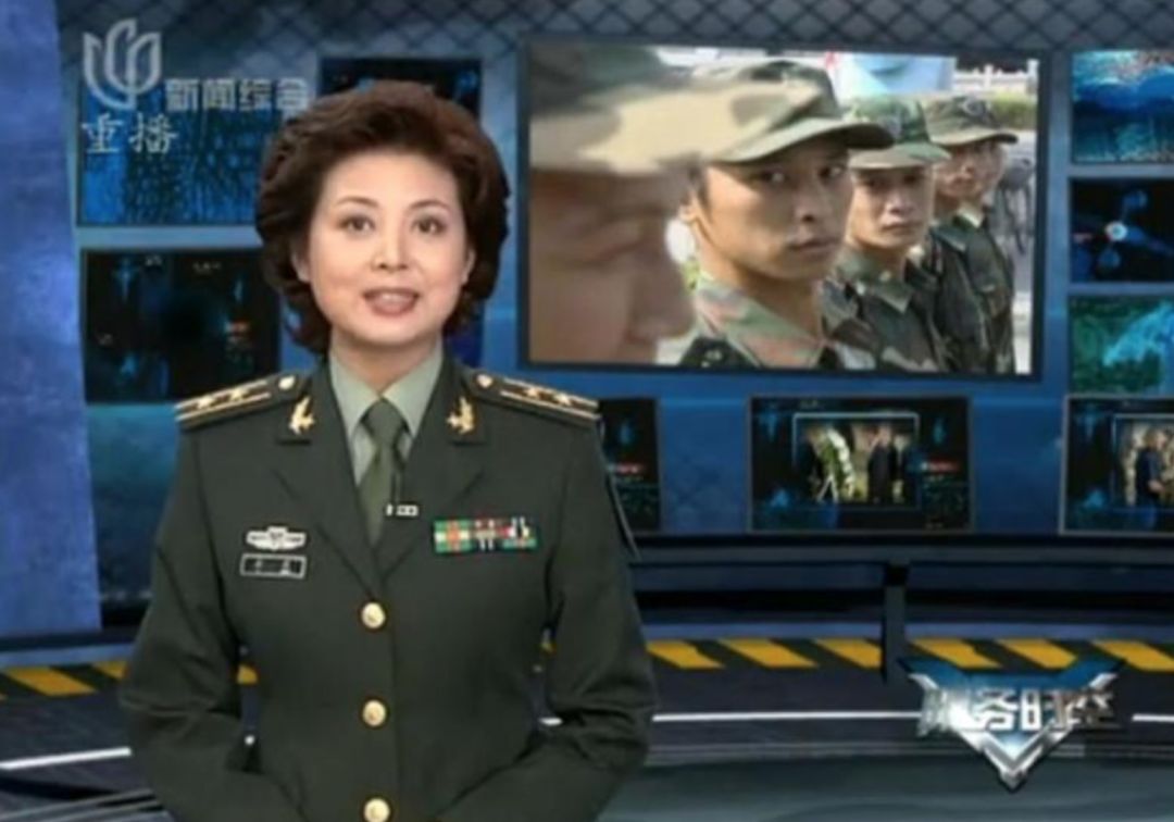 军事频道专访徐枫灿,飞行女侠的勇敢之路,飞行女侠徐枫灿的勇敢之路专访揭秘军事频道独家报道