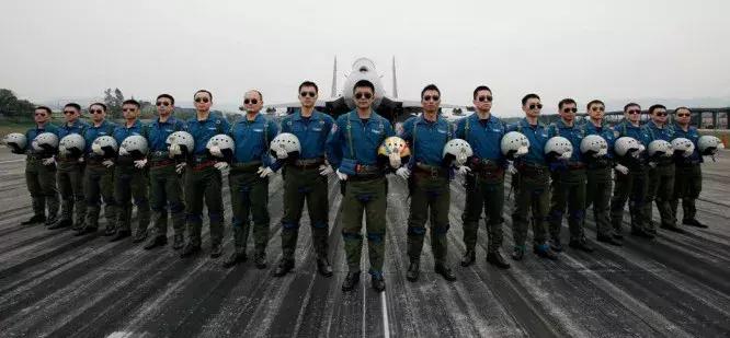 2020中国空军装备一览表,2020年中国空军装备概览