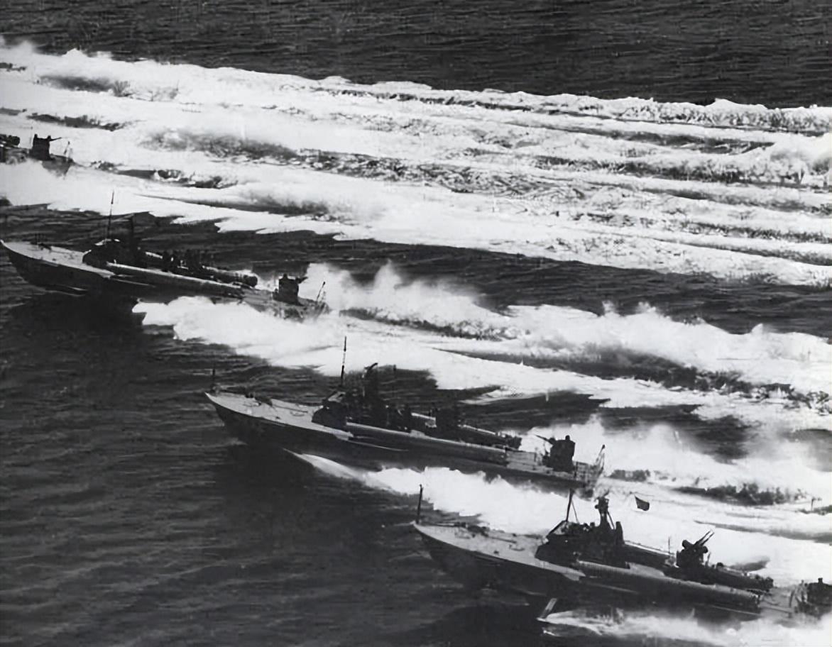 强击机与战斗机的区别,强击机与战斗机的差异解析