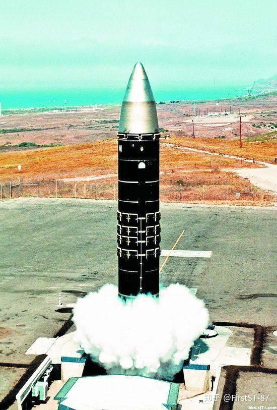 三叉戟导弹价格及其影响分析,三叉戟导弹价格及其影响因素分析