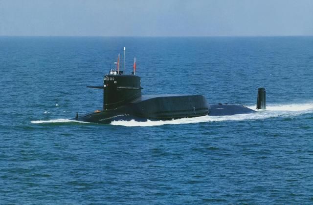 核潜艇基地,探寻中国海军力量的神秘面纱,核潜艇基地揭秘,中国海军力量的神秘面纱