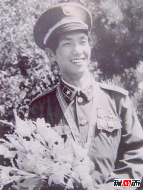 董震少将简历——一位杰出的军事领袖的生平,董震少将生平概览,杰出军事领袖的传奇经历