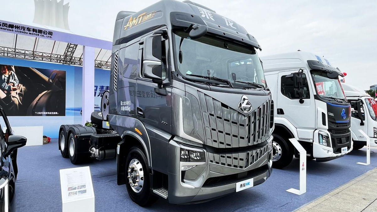 东风21,揭秘亮相时刻,东风21导弹揭秘亮相时刻