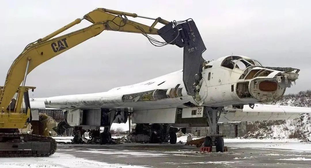 图22M3轰炸机发动机,技术巨擘的航空力量之源,图22M3轰炸机发动机,航空技术巨擘的力量之源