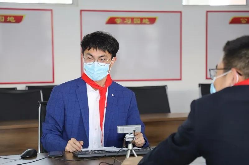 昆仑山建设精神,坚韧不拔,勇攀高峰的奋斗力量,昆仑山建设精神,坚韧不拔,勇攀高峰的奋斗力量赞歌