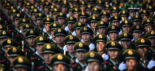 阅兵武警方队图片,展现力量与荣耀的瞬间,阅兵武警方队瞬间,力量与荣耀的展现