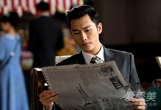 文在寅,好人还是坏蛋?一个复杂的人物形象分析,文在寅,复杂人物形象解析——好人还是坏蛋?