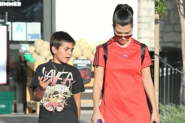 澳门挂牌最快开奖,探索现代博彩业的魅力与速度,澳门挂牌快速开奖,现代博彩业的魅力与极速体验