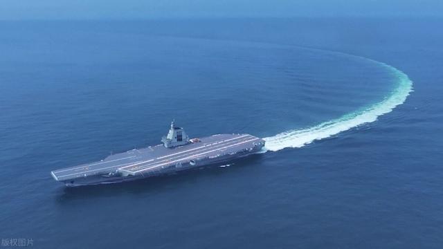 航空母舰模仿制诱捕鱼策略,现代战争中的智慧与力量,航空母舰的捕鱼策略与现代战争中的智慧与力量展现