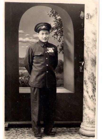 海南岛战役中的英雄传奇,刘振华专访,海南岛战役英雄传奇,专访刘振华