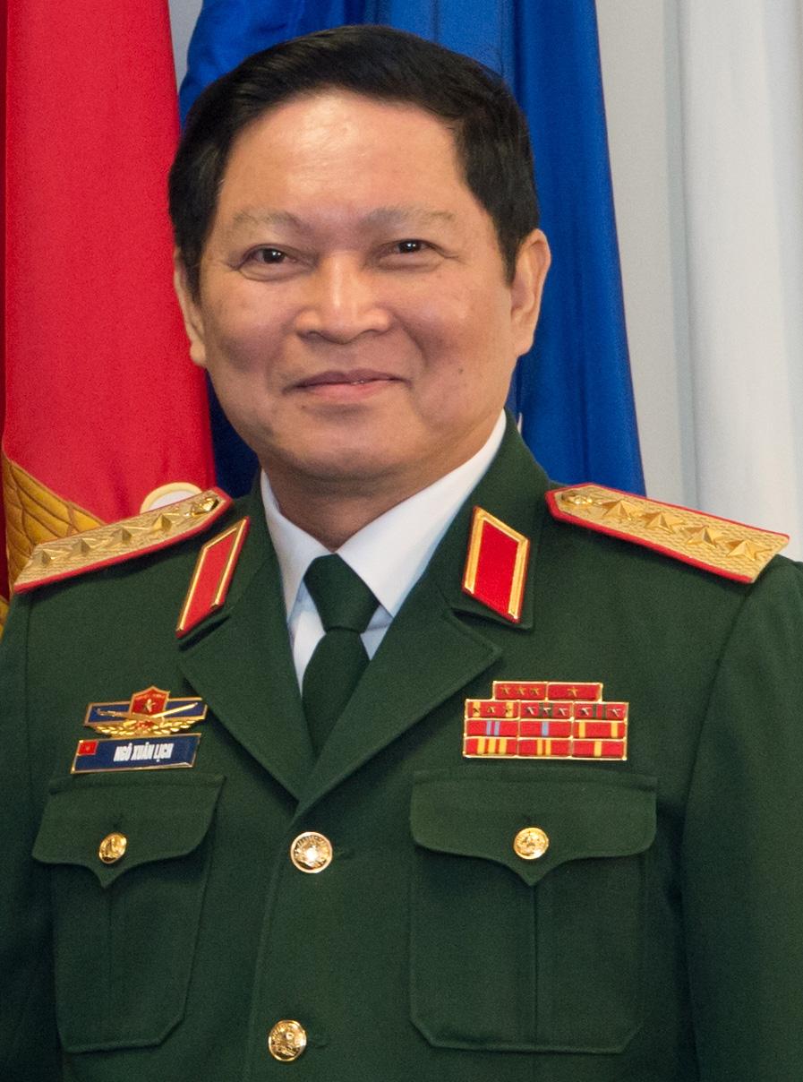 中国空军军装图片,历史与现代的交融,中国空军军装图片,历史与现代的交融展示