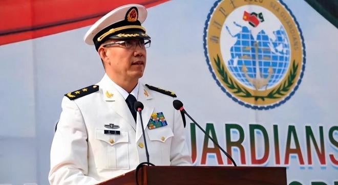 国防部长与省长,职责与权力的比较,国防部长与省长职责与权力对比解析