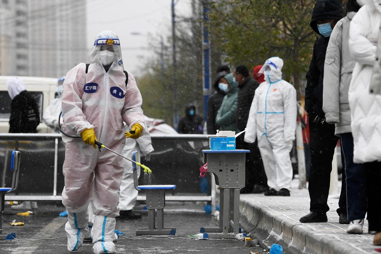 凤凰网新闻报道下的疫情观察与反思,凤凰网新闻报道下的疫情观察与反思,反思疫情中的教训与未来展望