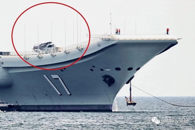 辽宁舰副舰长亮相,展现中国海军力量的新面貌,辽宁舰副舰长亮相,揭示中国海军力量的崭新风采