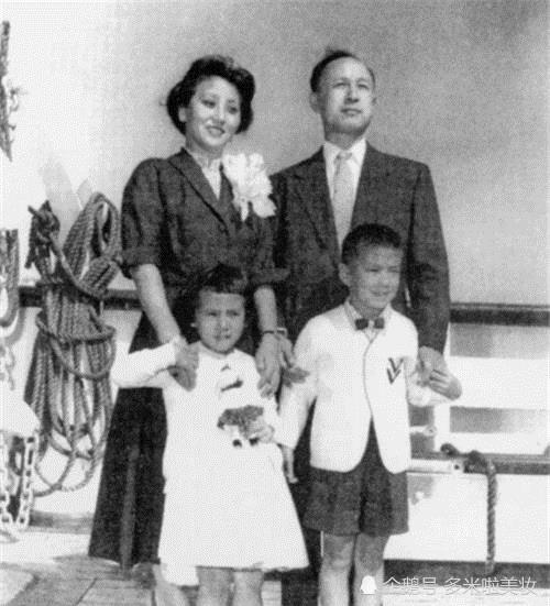 钱学森夫人蒋英照片,音乐与科学的完美结合,钱学森夫人蒋英的音乐与科学人生,照片揭示完美融合之旅