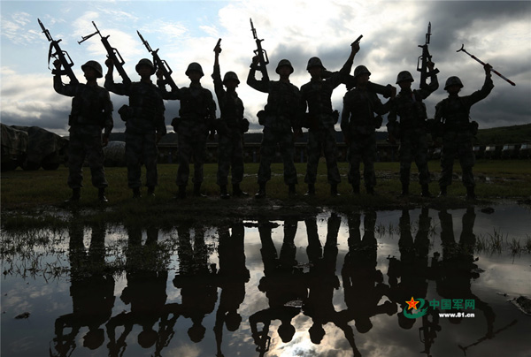 张革强与崔海旭,探索人生的双星交汇,张革强与崔海旭,人生交汇的双星探索者