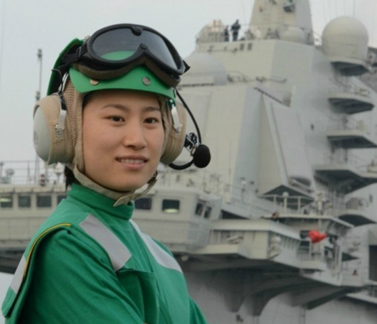 辽宁舰陆强强的妻子,背后的故事与默默的支持,辽宁舰陆强强的妻子,背后的支持与默默的爱意