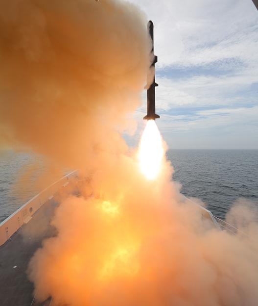 探索中国海军的尖端力量，052D反潜导弹驱逐舰，揭秘中国海军尖端力量，052D反潜导弹驱逐舰的震撼之旅